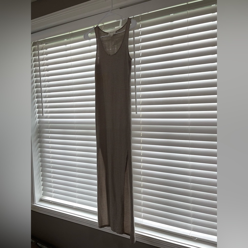 Rue 21 super soft dress. Slit up each side. Green lines/tan between. Size Small